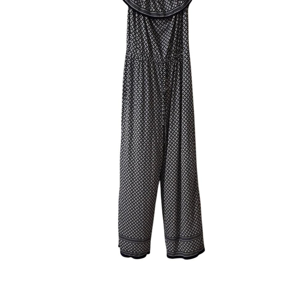 Sophie Max Womans large Navy and white floral jumpsuit